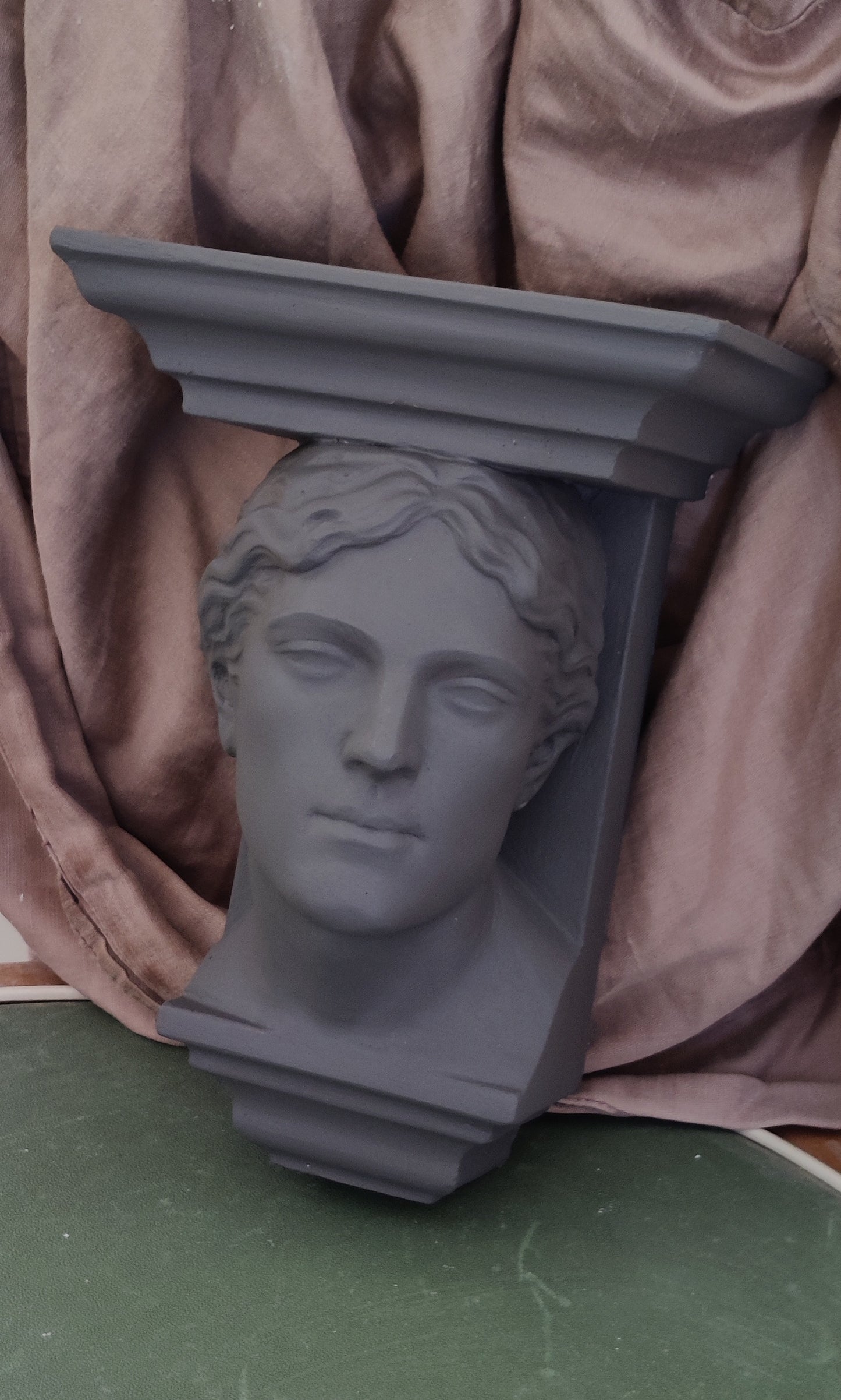 Androgyne Plaster Console