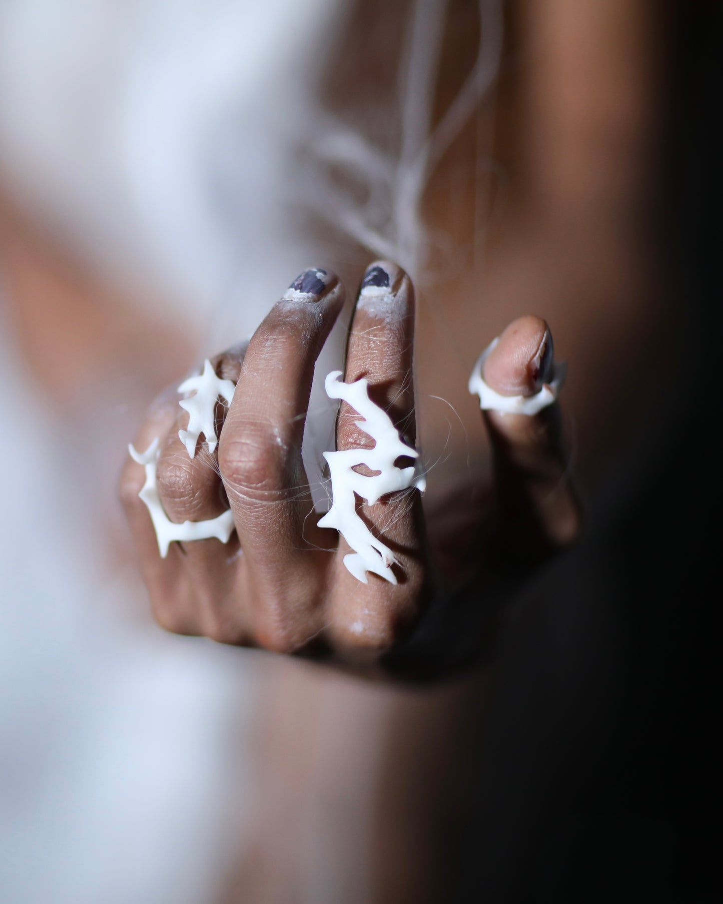 Frozen Thorns – Transparent Band Ring