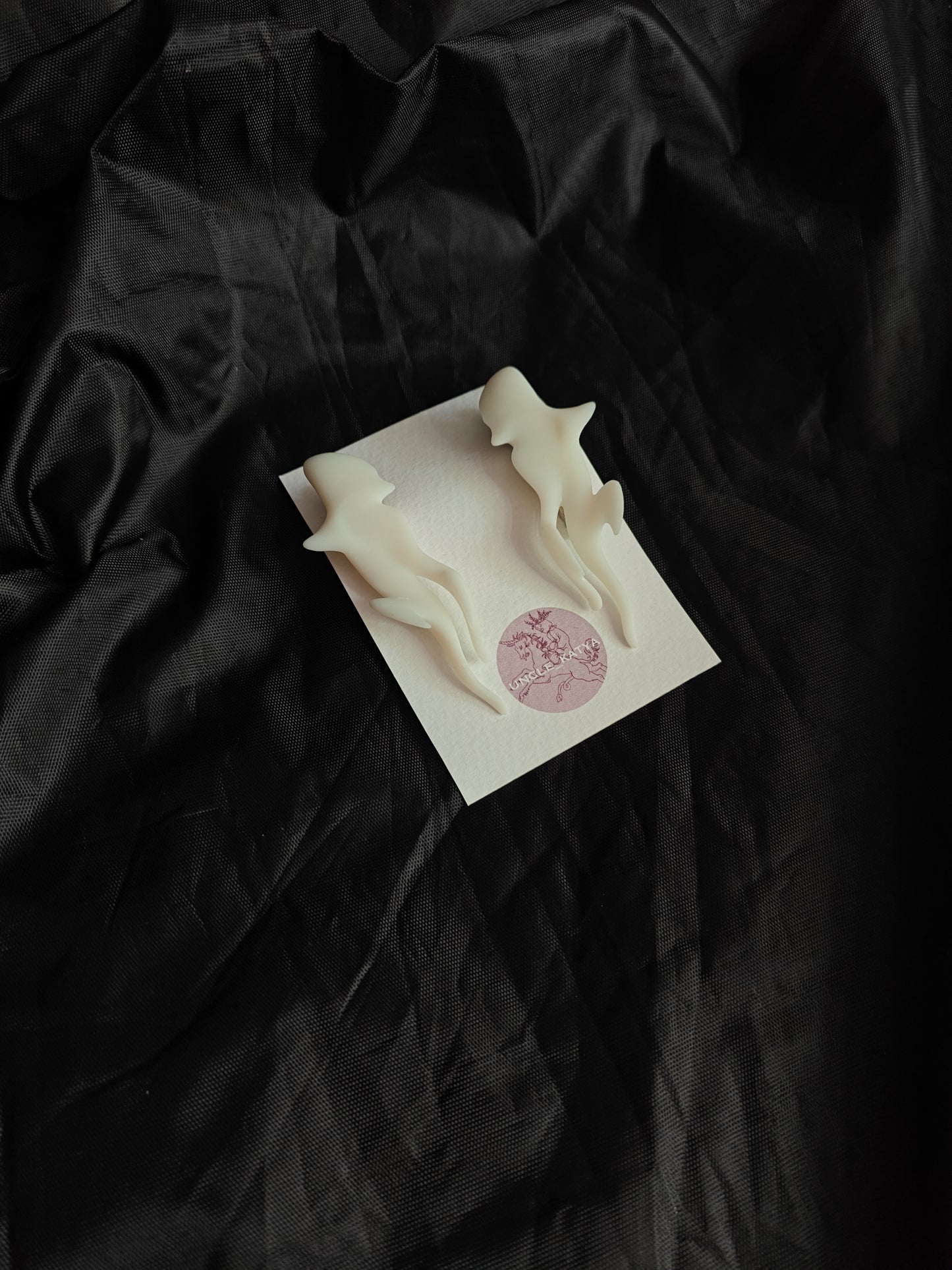 Thorn Of A Fin Hairclip